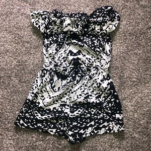 Printed Strapless Romper